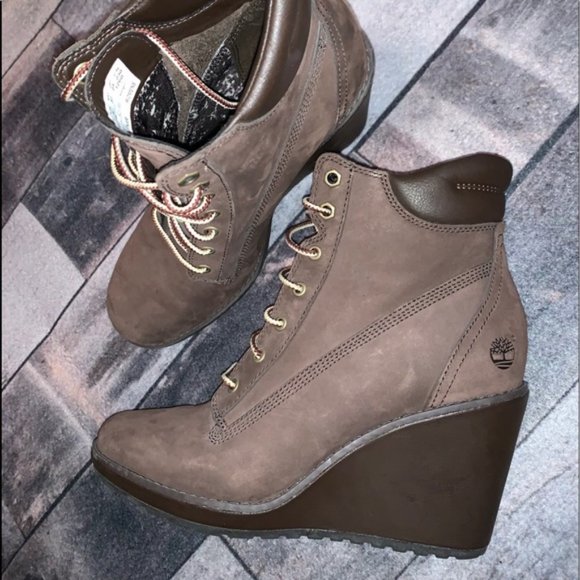 Timberland Cocoa Brown Leather Wedge Booties Size 6 $180 - Picture 3 of 6